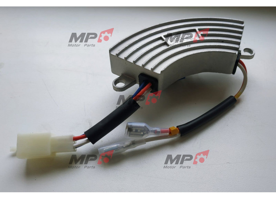 AVR регулятор напряжения генератора 168F/170F 250V 220 mkf (2,5 - 3,5 кВт металл)
